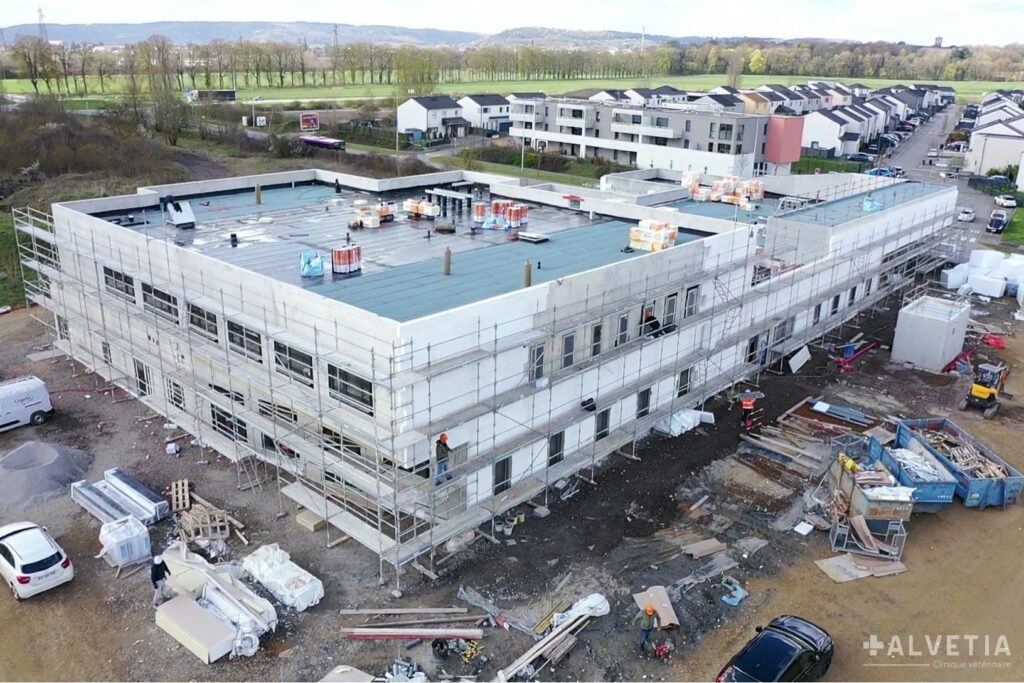 Vue aérienne de la construction en avril 2026